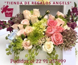 COFRE DE MADERA CON DISEÑO FLORAL